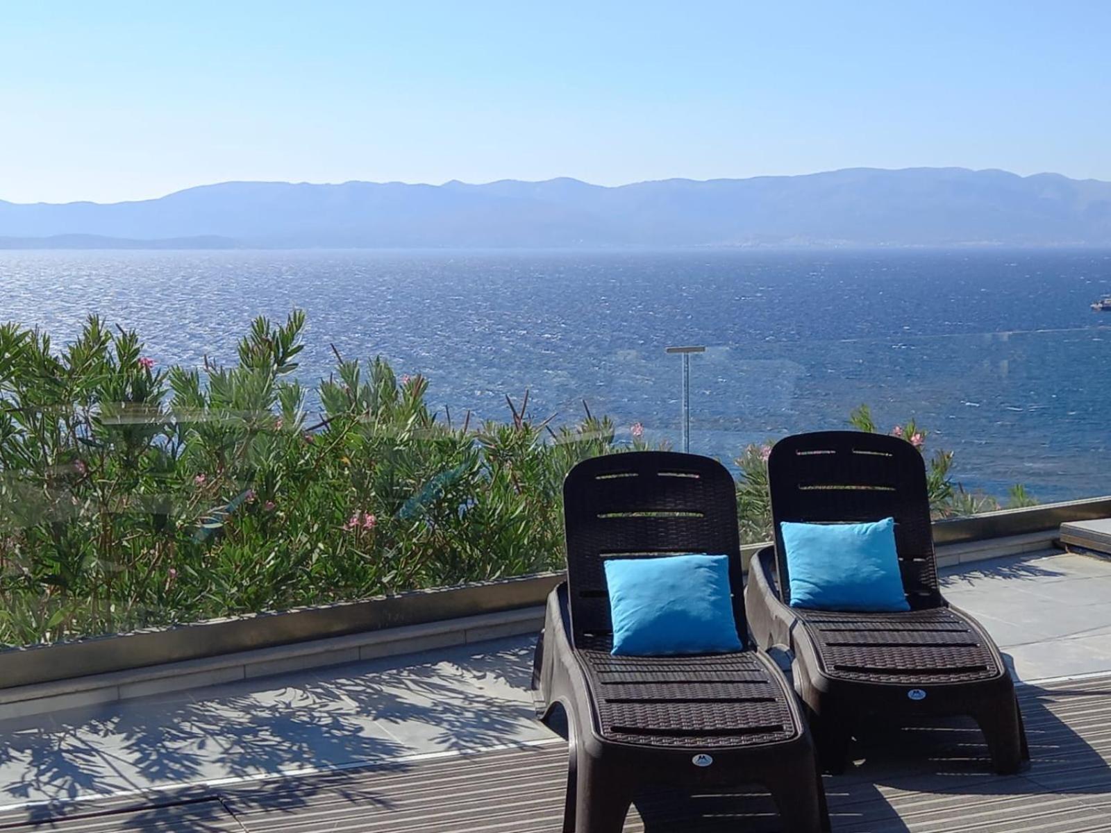 Mavi Panorama Villa Çeşme Exterior foto